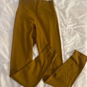 Mustard LuLuLemon Aligns size 4
